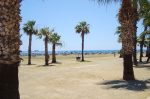 800px-Foinikoudes_beach_in_Larnaca_Republic_of_Cyprus
