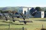 unusual solar power array in Port Elliot, Australia (photo: Mundoo)