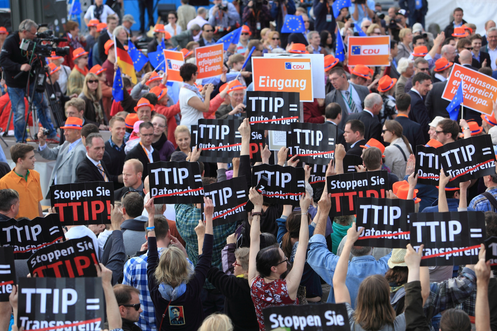 TTIP protest in Hamburg (photo campact)
