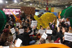 Demonstration in the blue zone at COP21 (photo Takver)